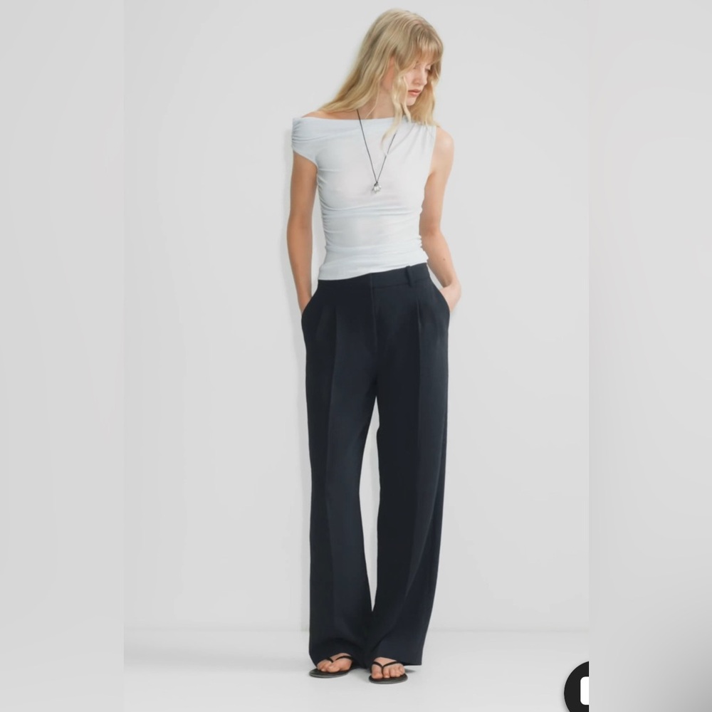Aritzia Agency Pants (Black) - 95% Wool